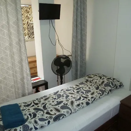 Guest house Midtown 2*