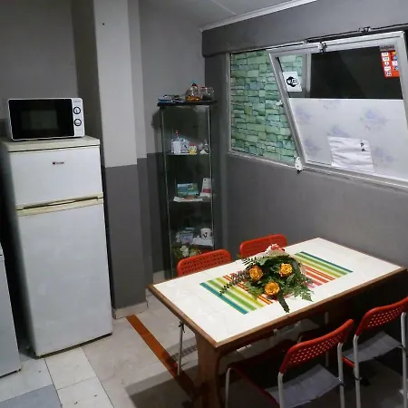 Midtown Guest house