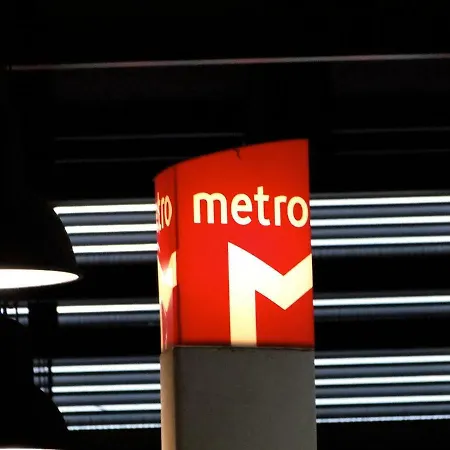 Midtown Pensión 2*